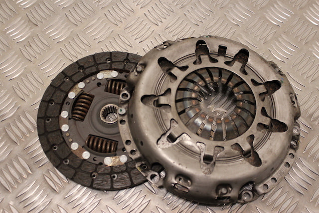 Peugeot 107 Clutch Pressure Plate and Disc 