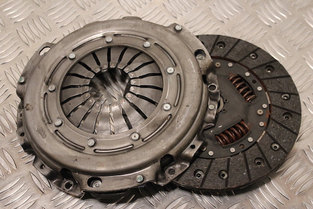 Opel Corsa Clutch Pressure Plate and Disc 