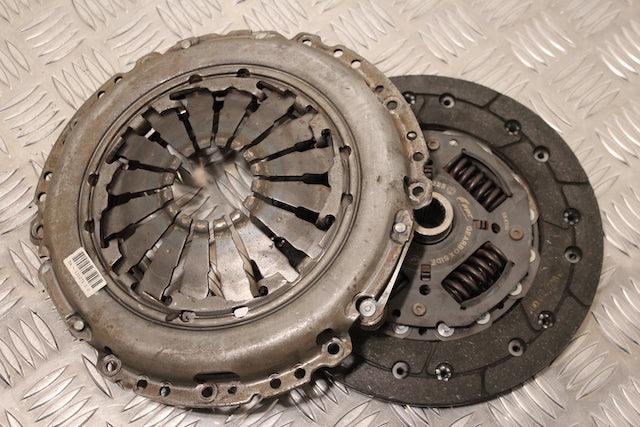 Opel Corsa Clutch Pressure Plate and Disc 