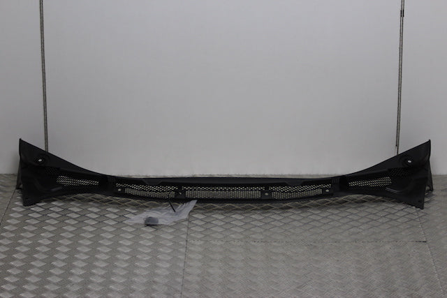 Opel Astra Windscreen Panel 
