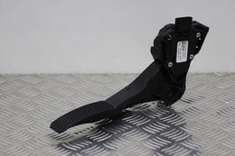 Opel Astra Accelerator Throttle Pedal 