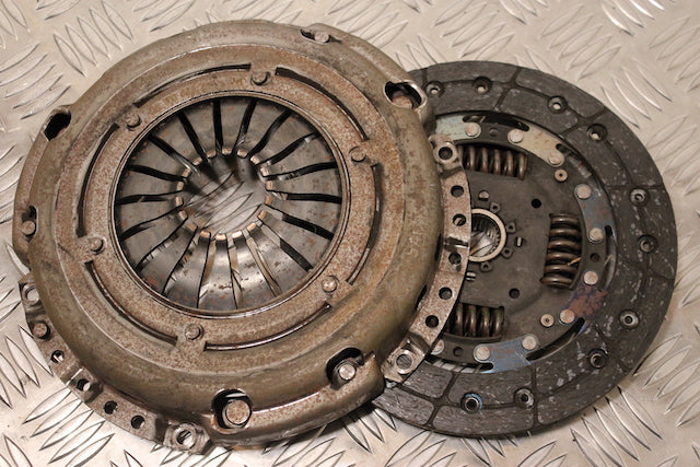 Volkswagen Golf Clutch Pressure Plate and Disc 