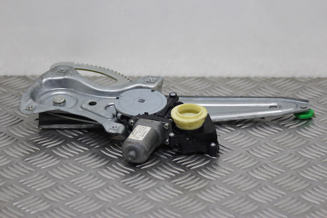 Toyota Auris Window Regulator Rear Passengers Side (2011)