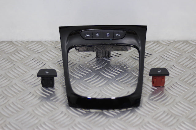 Opel Astra Misc Switches (2021)