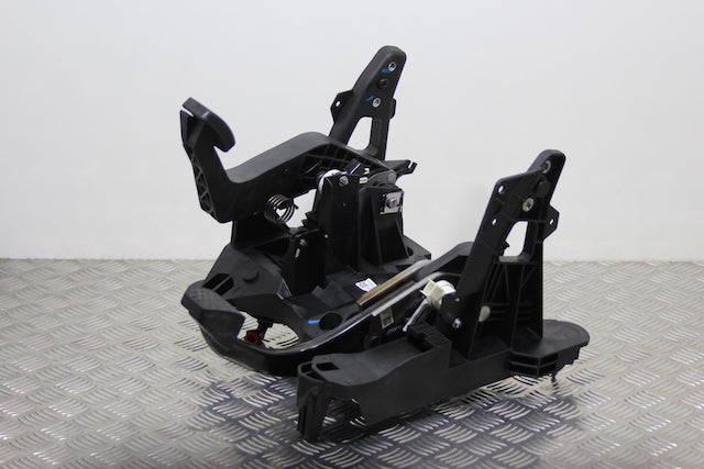 Opel Astra Clutch Pedal 
