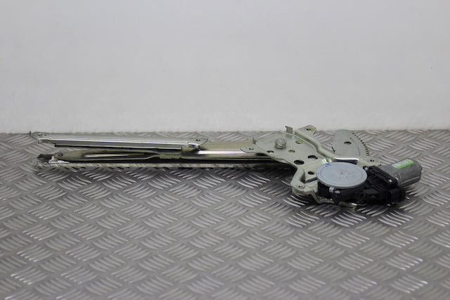 Suzuki Alto Window Regulator Front Passengers Side (2010)