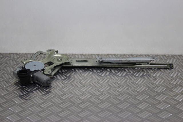Toyota Prius Window Regulator Rear Passengers Side 