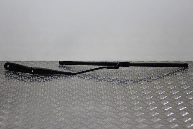 Ford Mondeo Wiper Front Drivers Side 