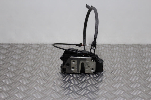 Ford Focus Door Lock Assembly Front Drivers Side 
