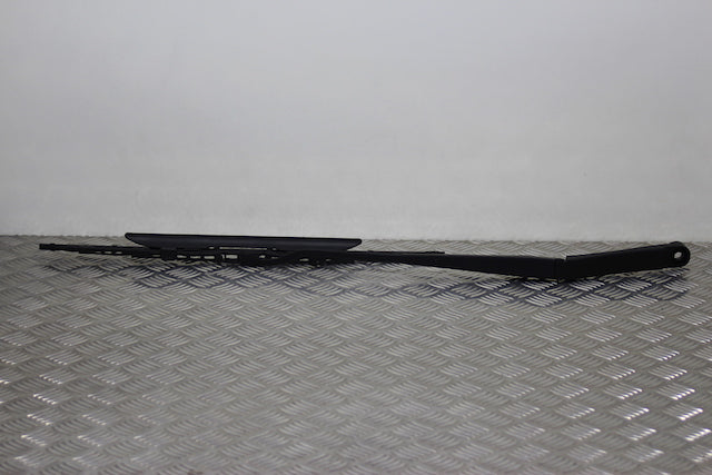 Nissan Micra Wiper Front Drivers Side 