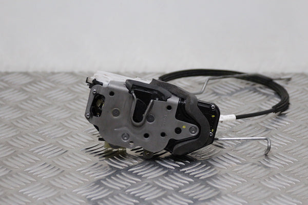Opel Insignia Door Lock Assembly Front Drivers Side (2010) - 1