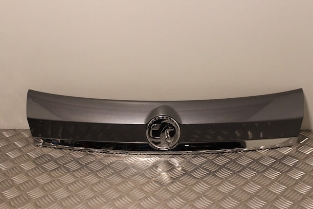Opel Mokka Tailgate Boot Handle 