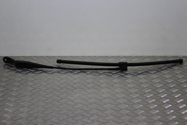 Peugeot 207cc Coupe Wiper Front Drivers Side 