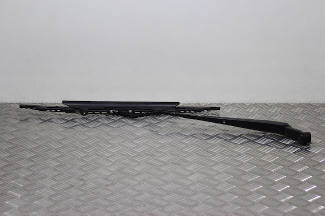 Suzuki Alto Wiper Front Drivers Side (2010)