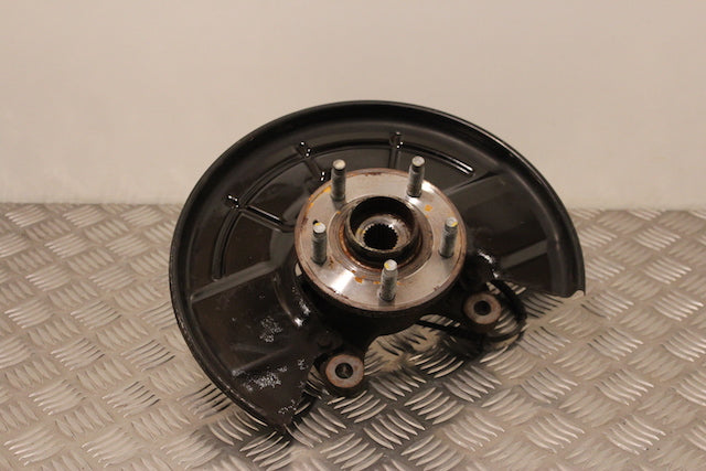 Opel Mokka Stub Axle with Hub and Bearing Front Drivers Side 