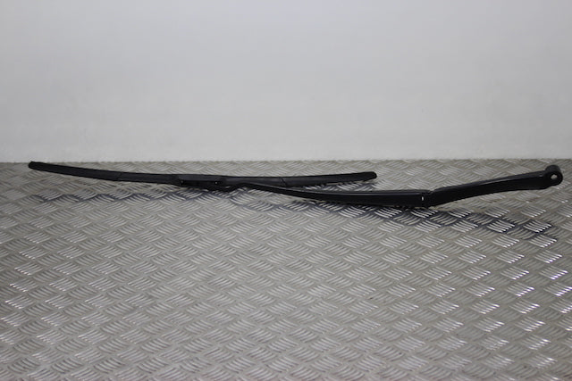 Toyota Rav4 Wiper Front Drivers Side 