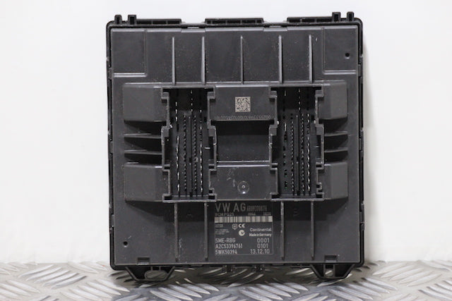 Volkswagen Polo Body Control Module BCM 