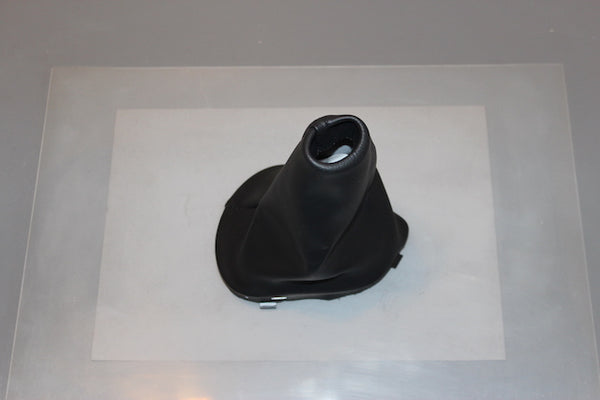 Dacia Sandero Gear Stick Boot (2015) - 1
