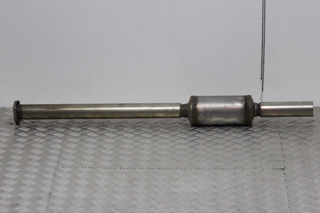 Hyundai i30 Exhaust Centre Pipe with Box 