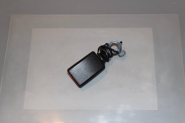 Dacia Sandero Seat Belt Buckle Lock Front Passengers Side 