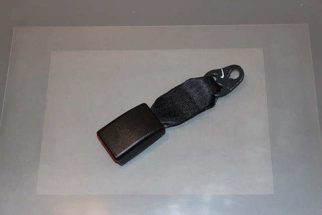 Dacia Sandero Seat Belt Buckle Lock Rear Drivers Side 