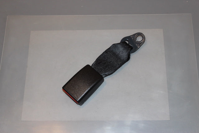Dacia Sandero Seat Belt Buckle Lock Center Rear Drivers Side 