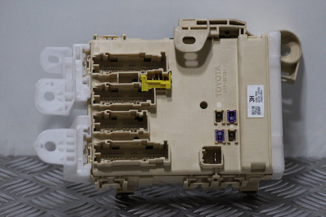 Toyota Auris Fuse Box 