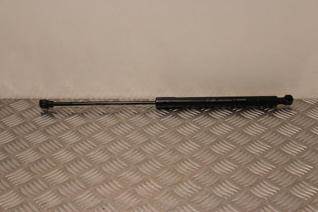 Dacia Sandero Tailgate Strut Drivers Side 