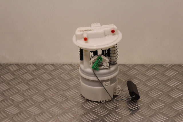 Dacia Sandero Fuel Pump 