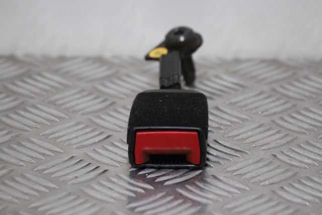Opel Meriva Seat Belt Buckle Lock Rear Drivers Side (2010)