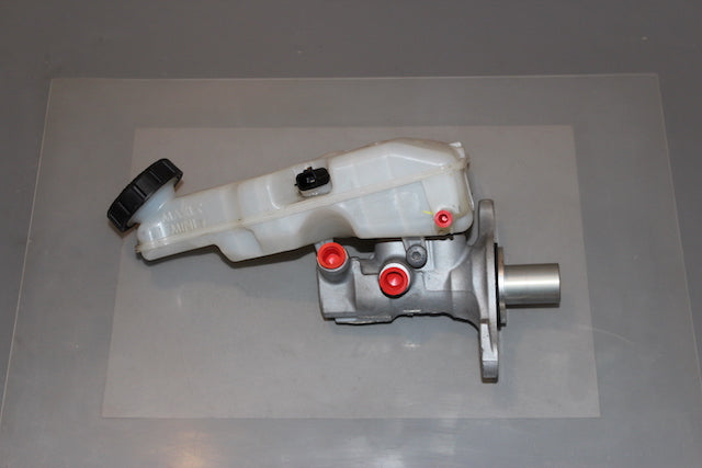 Renault Captur Brake Master Cylinder (2014)