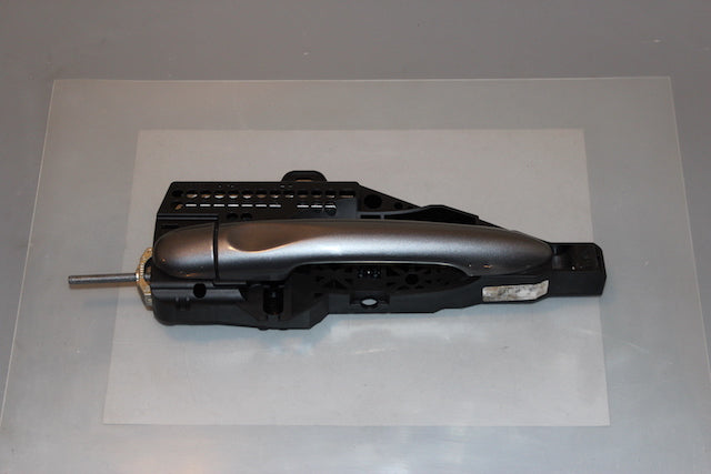 Renault Captur Door Handle Outer Rear Passengers Side (2014)