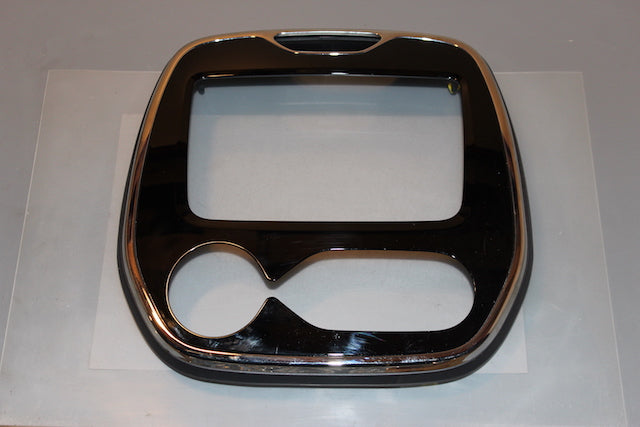 Renault Captur Radio Cd Surround Trim 