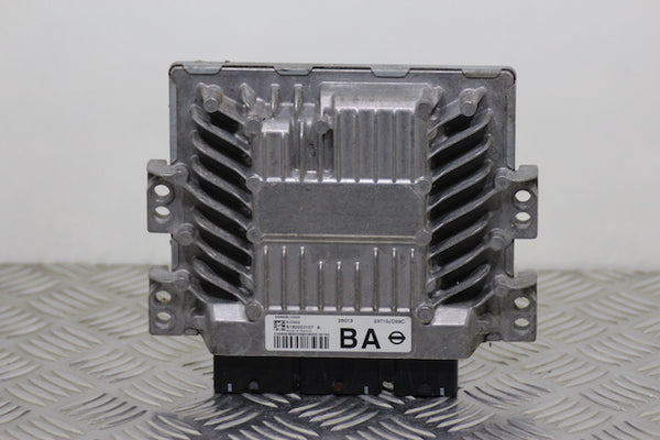 Nissan Qashqai Engine Ecu (2009) - 1