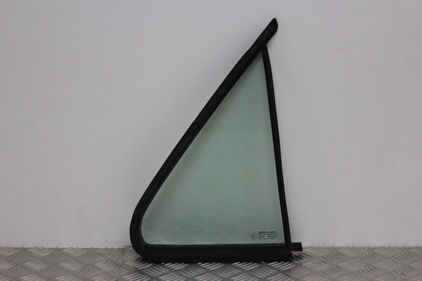 Citroen Saxo Door Quarter Window Glass Rear Drivers Side (2003) - 1