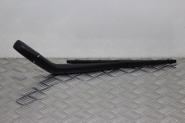 Toyota Yaris Wiper Arm Rear 