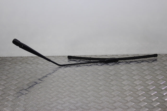 Opel Insignia Wiper Arm Rear 