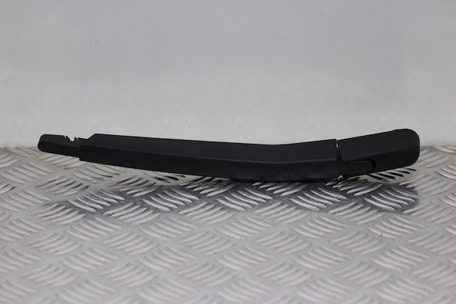 Opel Corsa Wiper Arm Rear 