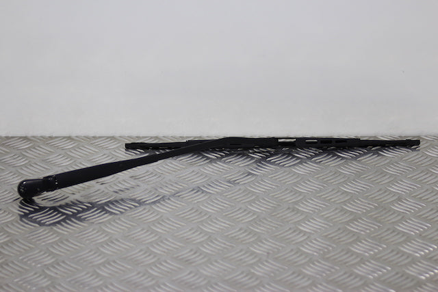 Toyota Prius Wiper Arm Rear 