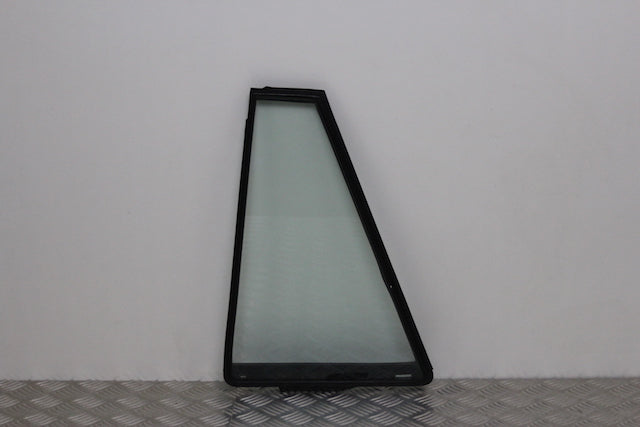 Suzuki Grand Vitara Door Quarter Window Glass Rear Passengers Side 