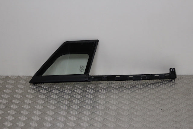 Renault Captur Door Quarter Window Glass Front Drivers Side (2014)