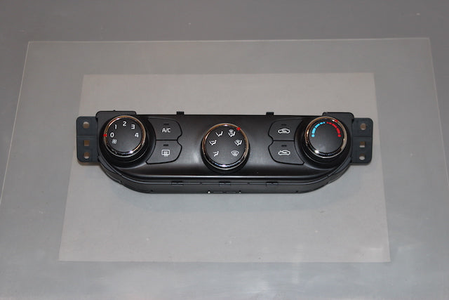 Kia Ceed Heater Control Switch 