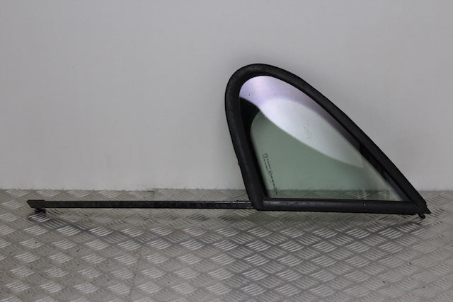 Peugeot 207 Door Quarter Window Glass Front Passengers Side 