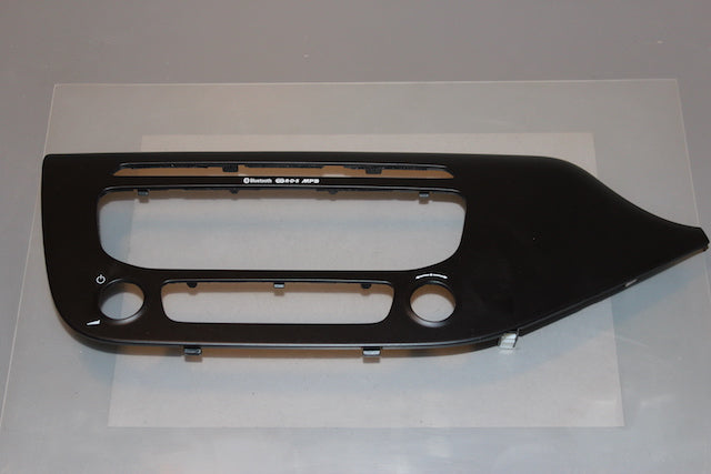 Kia Ceed Radio Cd Surround Trim 