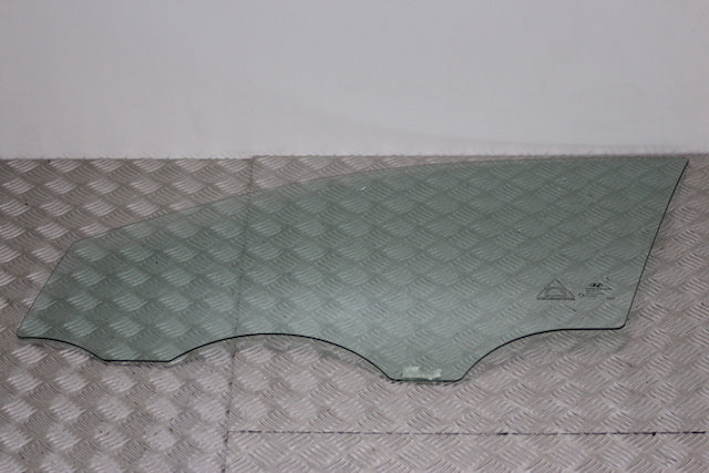 Hyundai i30 Door Window Glass Front Passengers Side 
