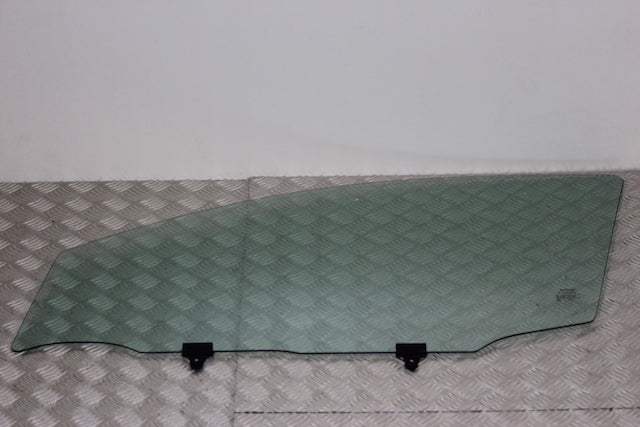 Nissan Qashqai Door Window Glass Front Passengers Side 