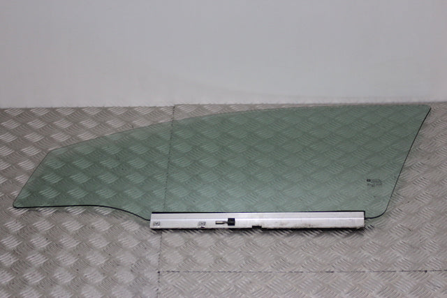 Suzuki Grand Vitara Door Window Glass Front Passengers Side 