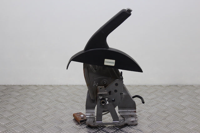 Nissan Qashqai Handbrake Lever 