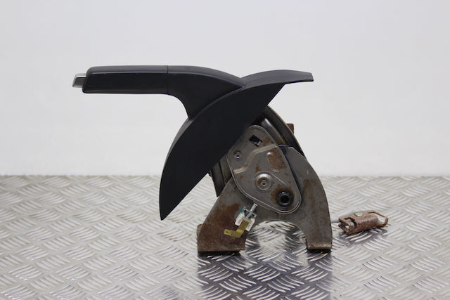 Nissan Qashqai Handbrake Lever 