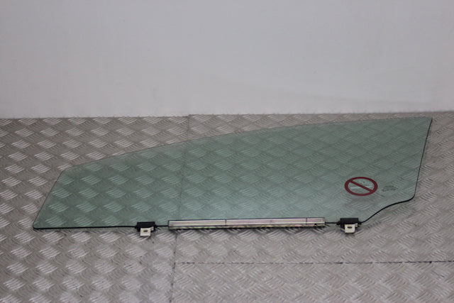 Toyota Avensis Door Window Glass Front Passengers Side 